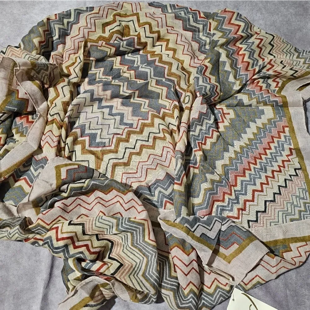 COLLECTION EIGHTEEN Zig Zag Square Polyester Scarf 39